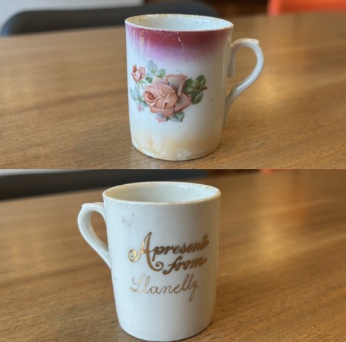 Vintage small mug souvenir - vintage,