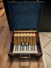 Accordion Hohner Student IV