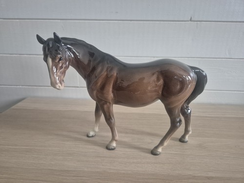 Vintage beswick mare horse 976 - beswick,