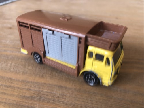 Majorette mercedes benz animal - majorette,
