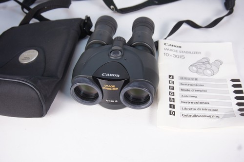 Canon binoculars 30 - 10, x