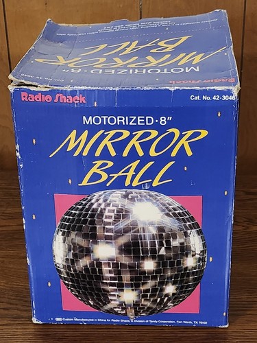 Rare radio shack motorized - radio,