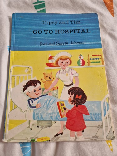 Topsy and tim - topsy, hospital