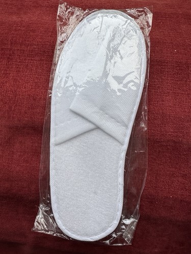 Lightweight white slippers - lightweight,