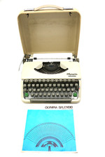 Olympia Typewriter Splendid 66 with Case and Manual Like NEW