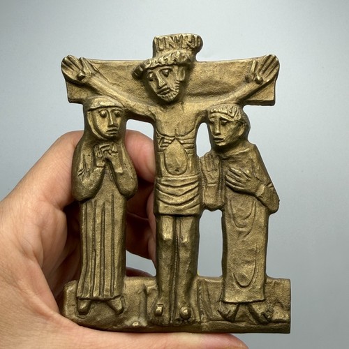 Vintage cross wall - vintage,
