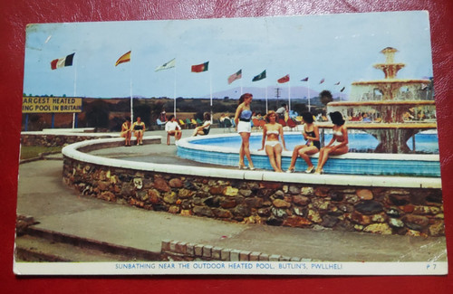 Butlins pwllheli postcard - butlins,