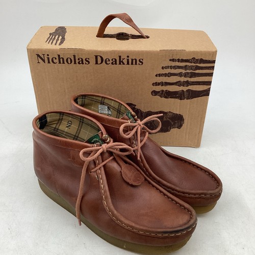 Nicholas deakins brutus - deakins,