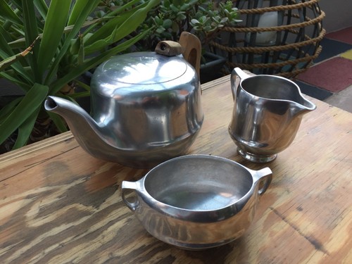 Picquot ware teapot sugar bowl
