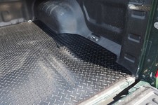 Mitsubishi L200 Series 6 3mm Chequered Rubber Non Slip Load Bed Liner Mat