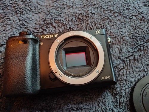 Sony a6000 3mp mirrorless - a6000, 24.3mp