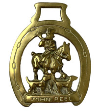 Vintage horse brass John Peel with his horn hounds and horse Fox hunting F