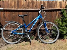 Girls Mountain Bike, Trek, Skye 5,  Blue, 33cm Frame, 26inch Wheels, Good Used