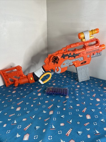 Nerf strike elite zombie - nerf,