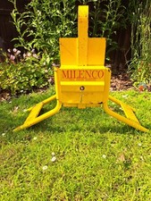 Wheelclamp - C13 Milenco Original Wheelclamp