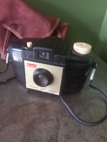 Vintage kodak brownie 127 - brownie, 127.