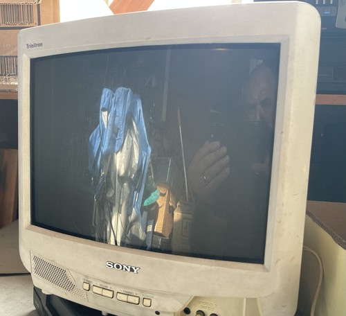 Sony 13m31 trinitron - sony, w/