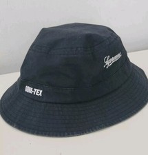 FW20 Supreme GORE-TEX crusher