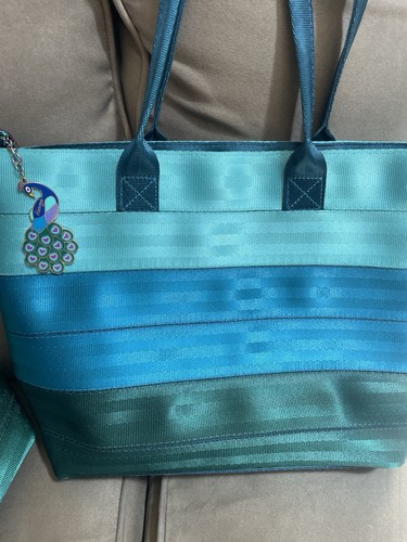 Harveys seatbelt bag - harveys, peacock