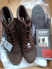 Altberg New Defender Boots