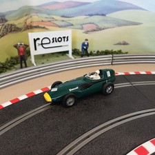 Scalextric Vanwall F1. 1957 No 10. C2552 BRG Srirling Moss Slot Car Formula One.