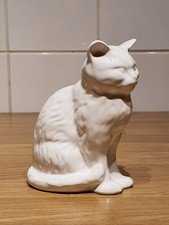 Charming Vintage 1980s SylvaC 1086 Sitting Cat Figurine Gloss White 13cm Tall