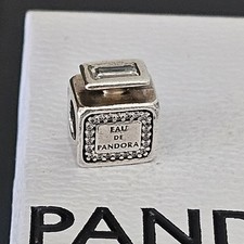 Pandora Signature Scent Cz