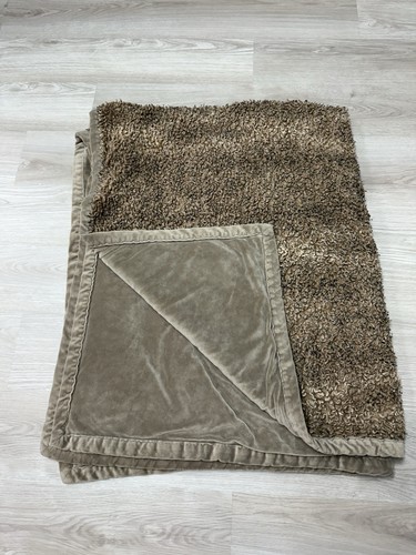 Pottery barn taupe - pottery,