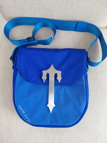 Trapstar irongate crossbody - t,