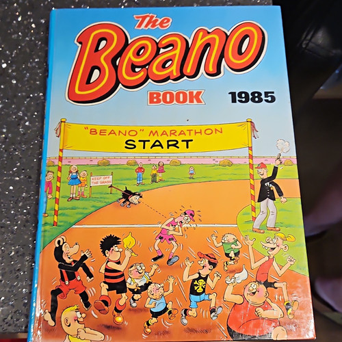 The beano book annual - the,