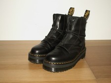 Dr. Martens JARRICK II laced