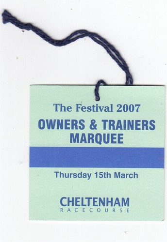 Badge - (horse, racing)