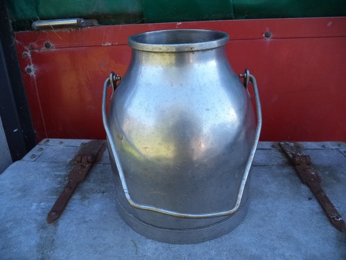 Milk bucket churn gallon - bucket,