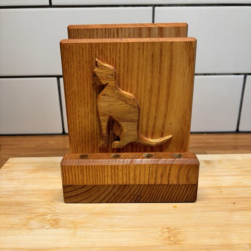 Wooden cat carved letter - wooden, rack