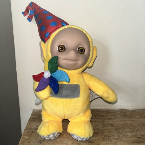 Tellytubby laa plus toy - laa-laa,
