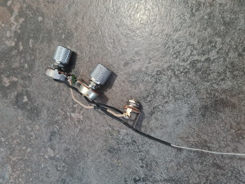Fender precison bass wiring