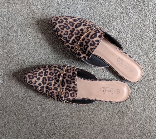 Women leopard print buckle - women's,