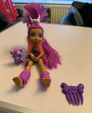 Cave Club Roaralai doll with
