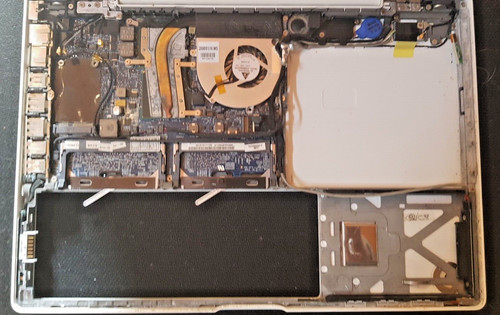 Apple macbook a1181 - 13, early