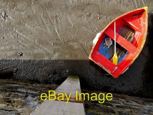 Photo 6x4 fibreglass dinghy - photo,