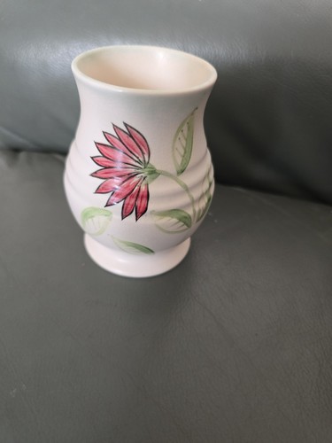 Radford pottery hand painted - hand,
