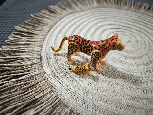 Playmobil cheetah family set - cheetah,