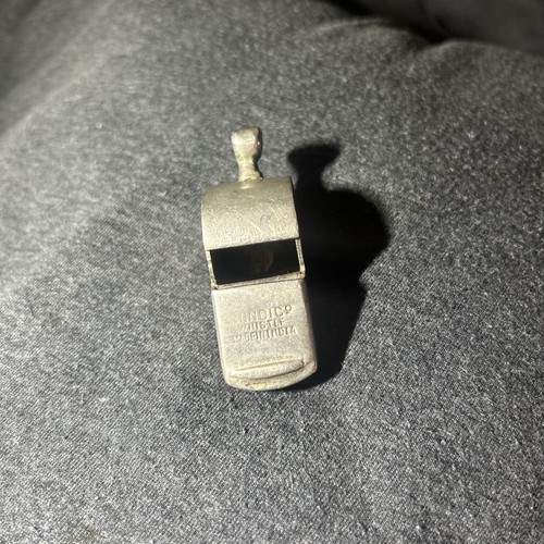 Sondico vintage metal - sondico, whistle