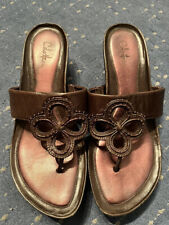 Glamorous Well Worn Slip-On Ladies Leather Mules Sandals w Toe Thong Size 5