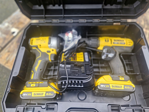 Dewalt 18v tool kit 2x - 2-tool,