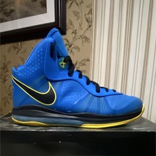Nike LeBron 8 V/2 Entourage