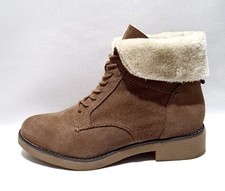 M & S Footglove Brown Suede