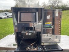 Black & White 3 Commercial