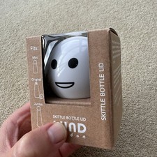 LUND London Skittle Bottle Lid