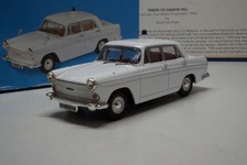 LLEDO VANGUARDS - AUSTIN CAMBRIDGE -  CARDIF CITY  POLICE - 1:43 SCALE MODEL CAR